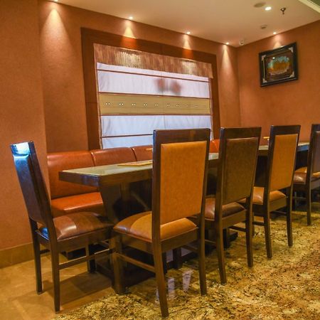 Bharawan Clarks Inn Express Амритсар Экстерьер фото
